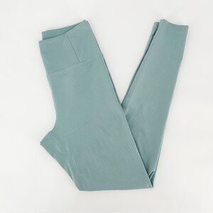 Girlfriend Collective Ribbed High Rise Compressive Legging in Mist